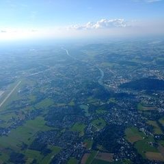 Flugwegposition um 16:54:46: Aufgenommen in der Nähe von Gemeinde Anif, Österreich in 2108 Meter